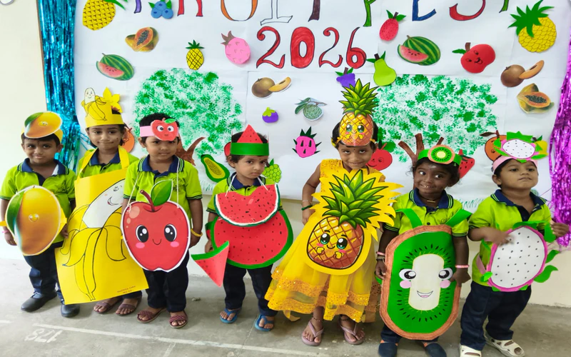 Fruits day: Healthy food and Unhealthy food